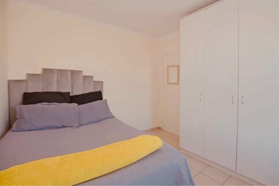 2 Bedroom Property for Sale in Parklands East Western Cape
